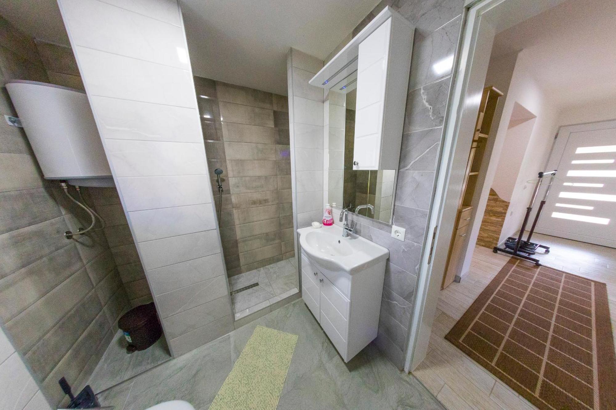 Apartman Ozimice 2 Bihać Buitenkant foto