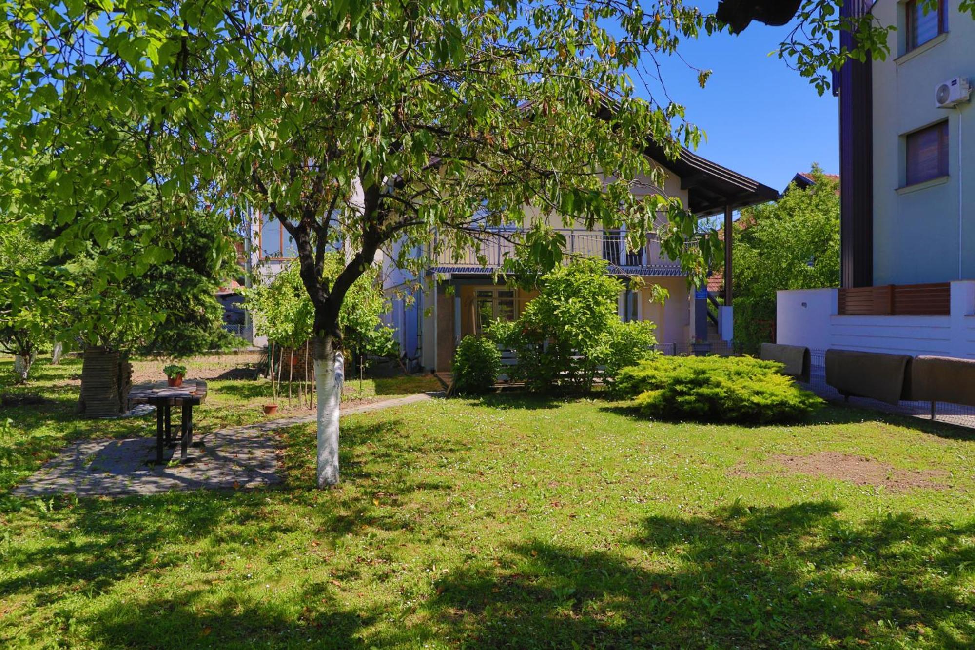 Apartman Ozimice 2 Bihać Buitenkant foto
